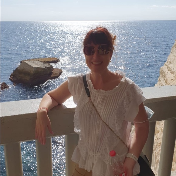 Meet your Posher, Mirit - Picture 3 of 16